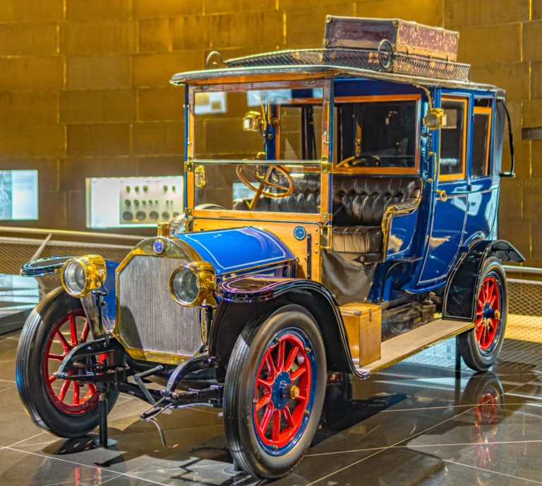 Музей Мерседес-Бенз в Штутгарте - 11 - 1909 Benz 20/35 PS Landaulet