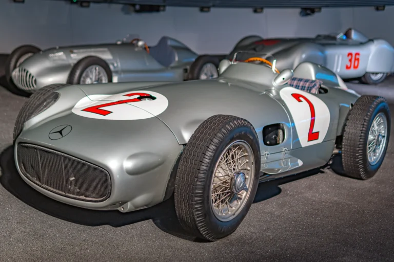 Музей Мерседес-Бенз в Штутгарте - 58